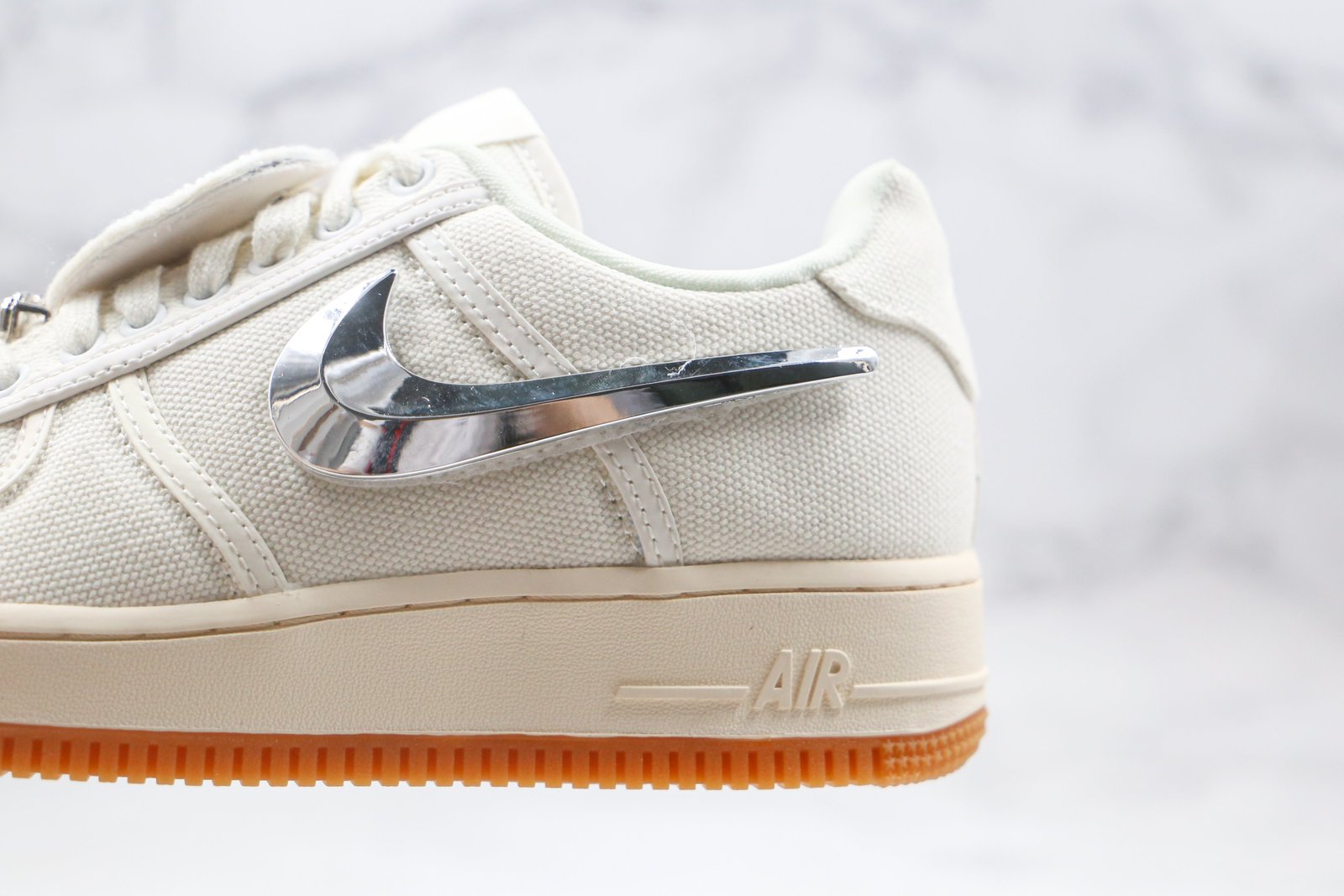 08AEB3C5-237D-A119-8CA3-2C3E67C99665