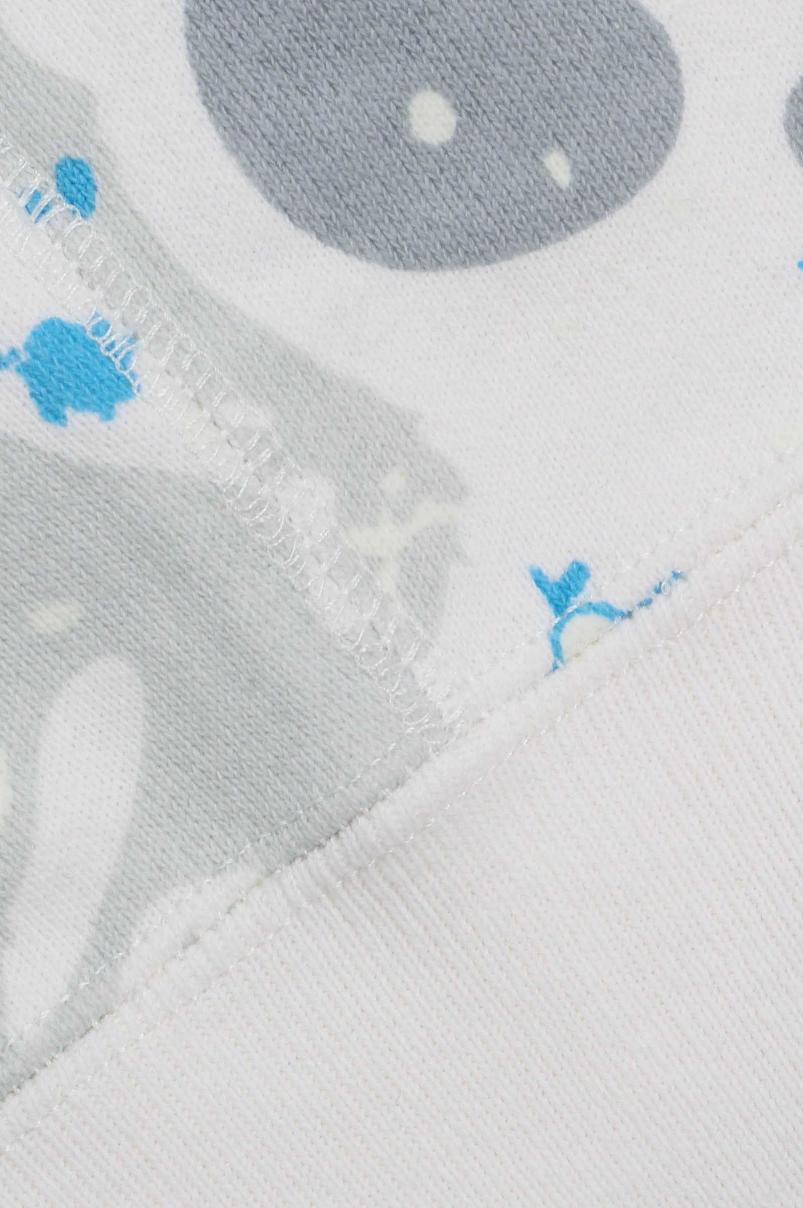 090C87C6-51D9-8765-7E8A-2AC74CC8ABD9