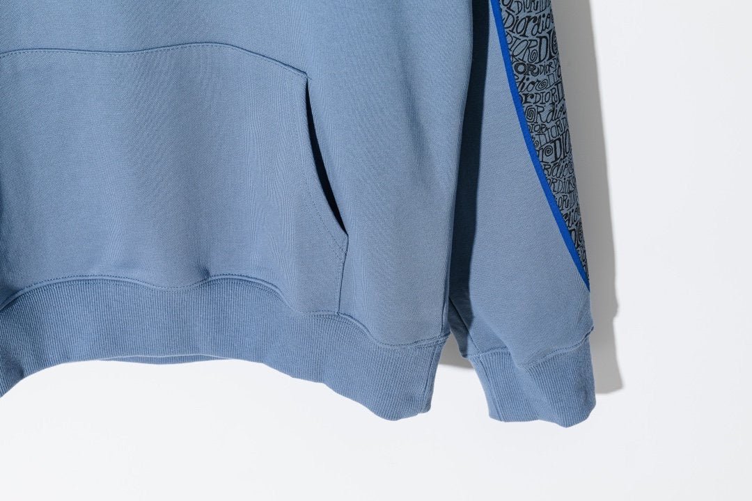 15438138-756D-E0BA-8B34-DE63934317E2