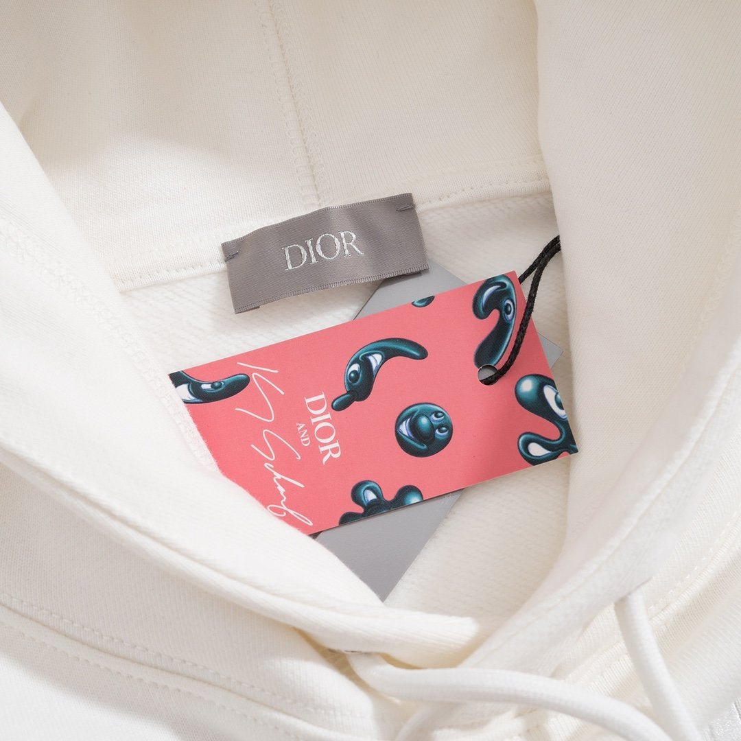 1A6FFC9F-46D9-DF56-B2AE-C0F608C63ADB