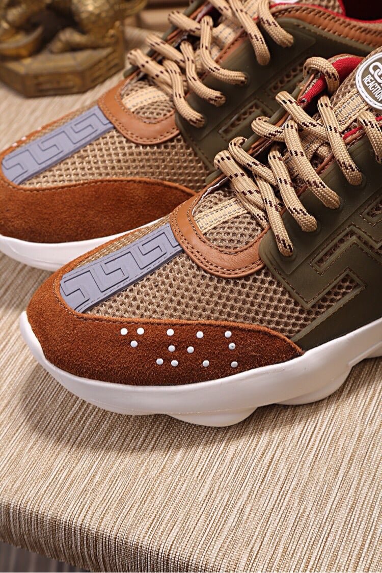 1CC15E72-8539-8479-ECFE-A143B103DB4C