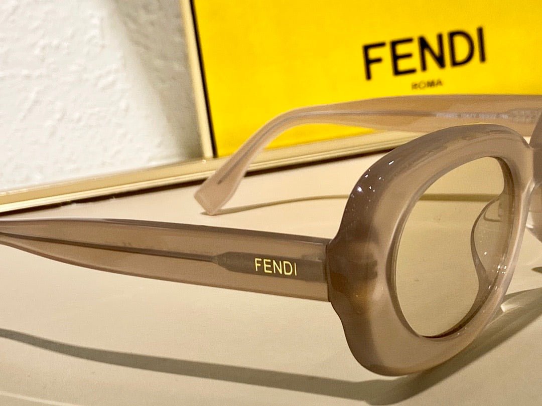 275CB1B2-E8FD-426D-80B9-4E4BA8208A25