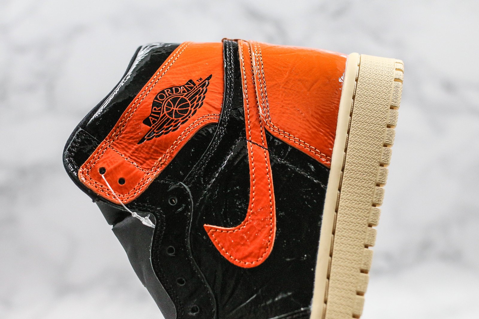 387DFE65-F851-E5A2-4ACF-64864F5DBCAA