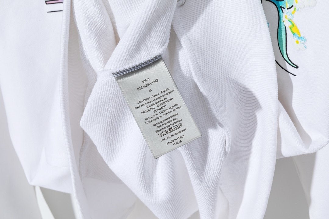 38B73E95-B3D1-596F-A6A5-B0DA29FD2A1C