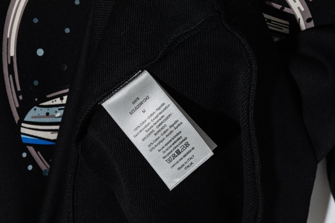 4444B28D-B153-5C28-FFF1-CF04FA2DA51C