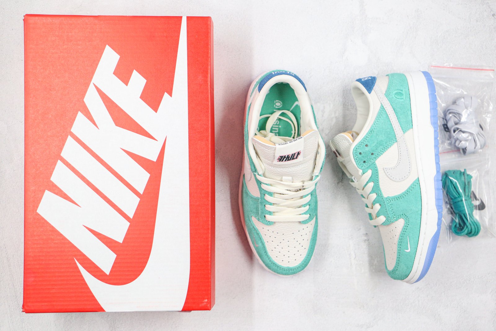 496875BF-B096-973A-51BA-58FA4ABBD45F