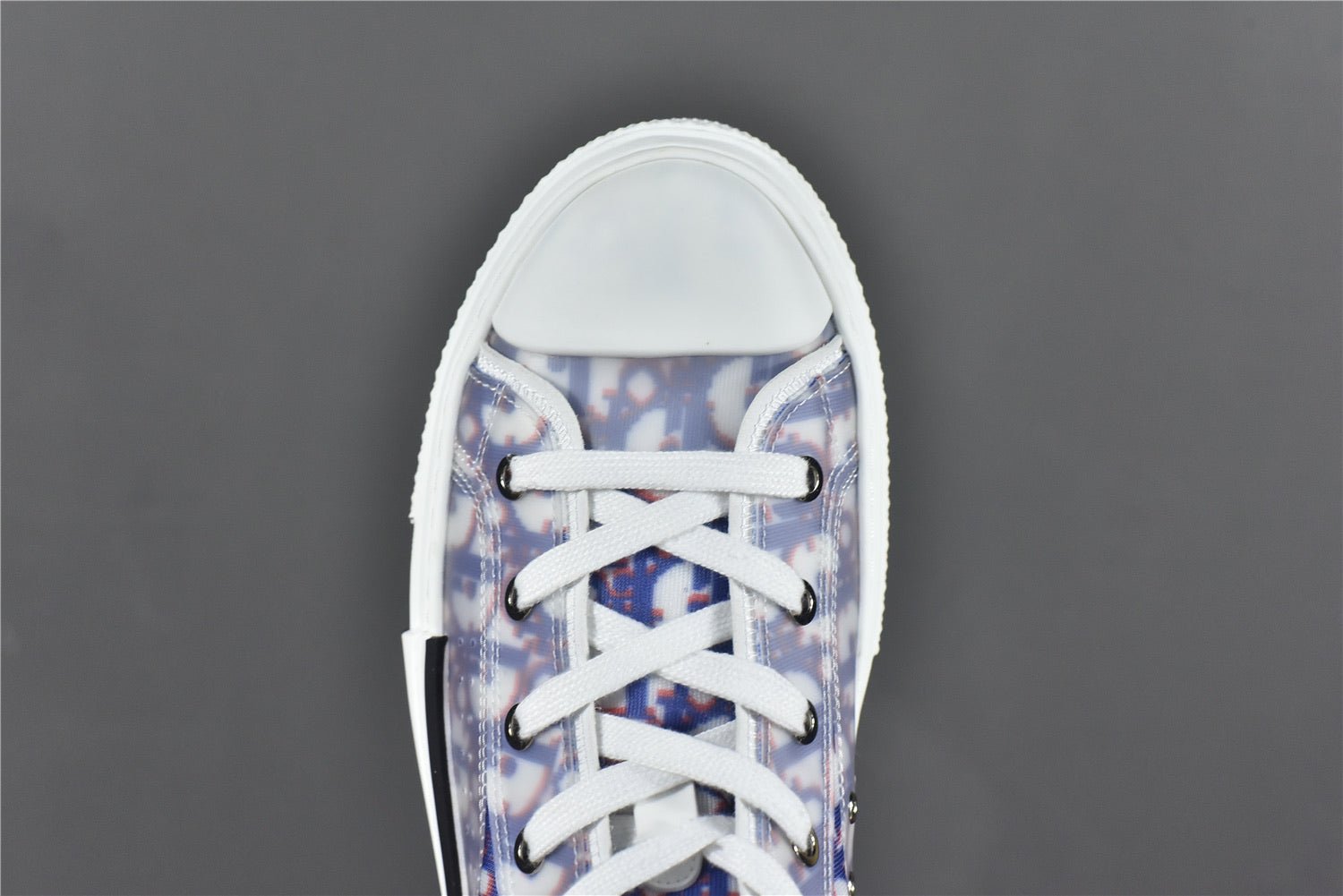 4FFFBF14-3259-18D0-9246-4F60981897E9