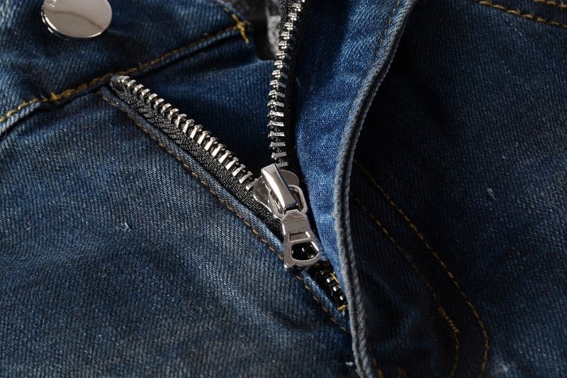 59E1A4A9-5D36-4F0C-6299-61D972C81069