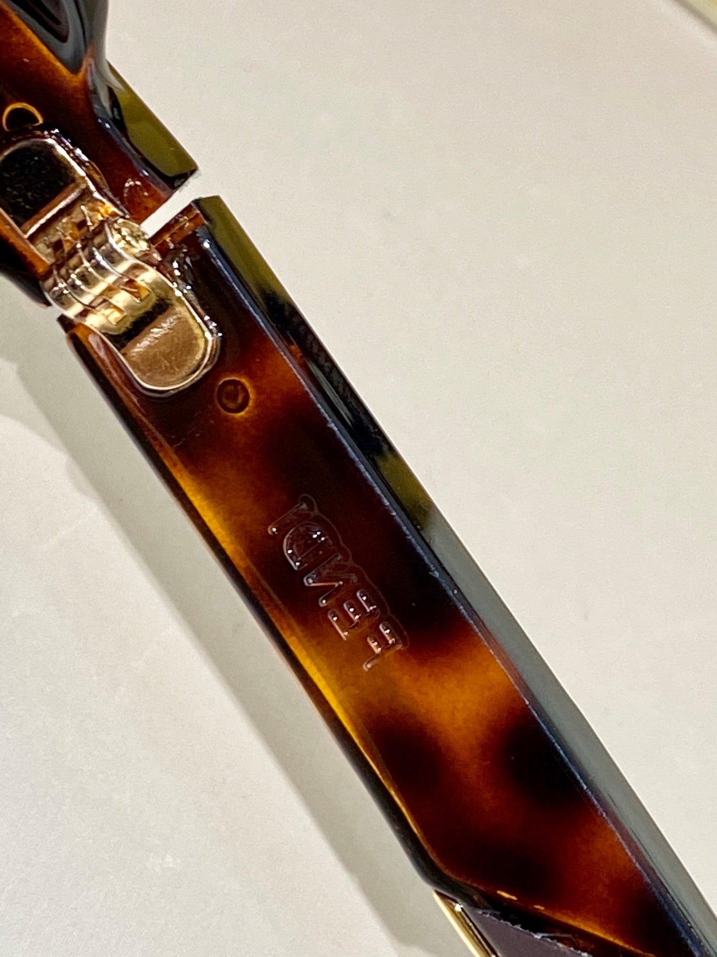 71753EEA-9BA0-B536-D438-D0010C3EE953