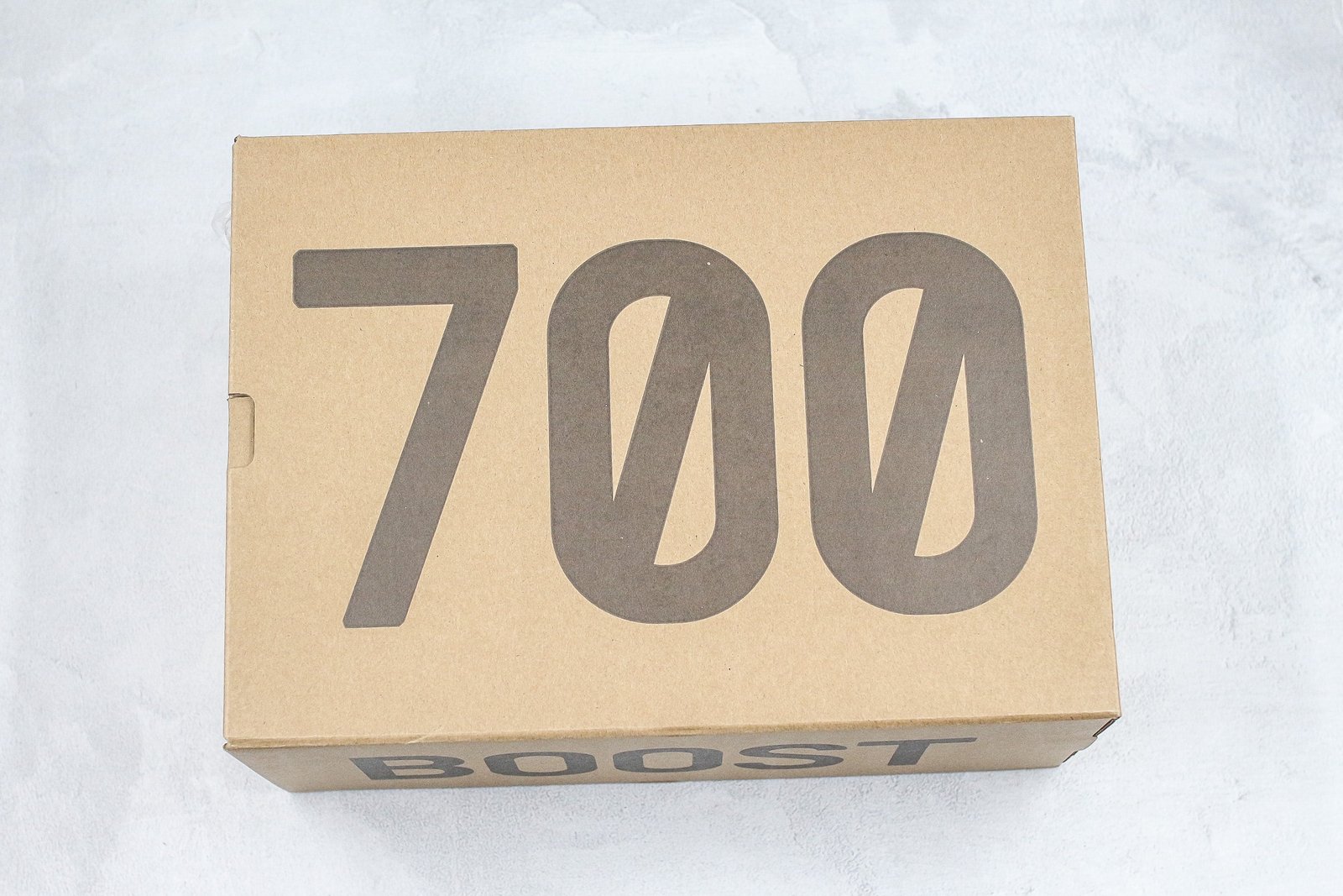 72823C62-F7AC-B4C5-4DC3-34589EC9C1DF