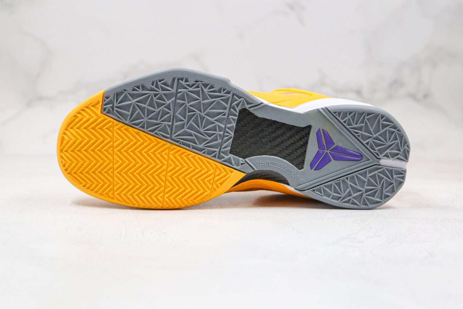 7637171C-7F2D-02C4-CF69-6FBAF761EC22