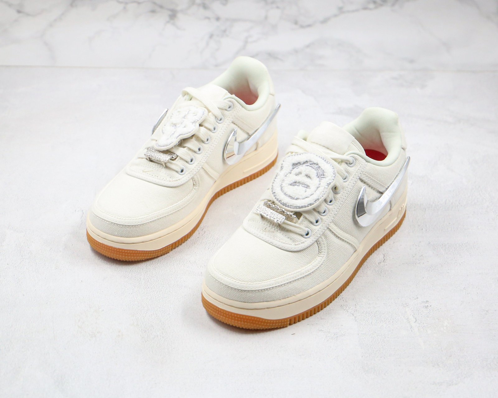 834EB3C1-94D1-37E0-30C1-01B31B08934E