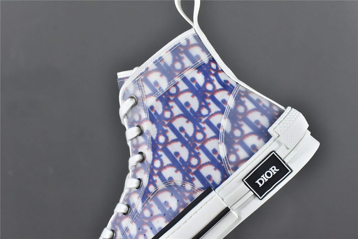 85E98BBB-9FEE-D1AD-6B88-A1EF3E24AA4F