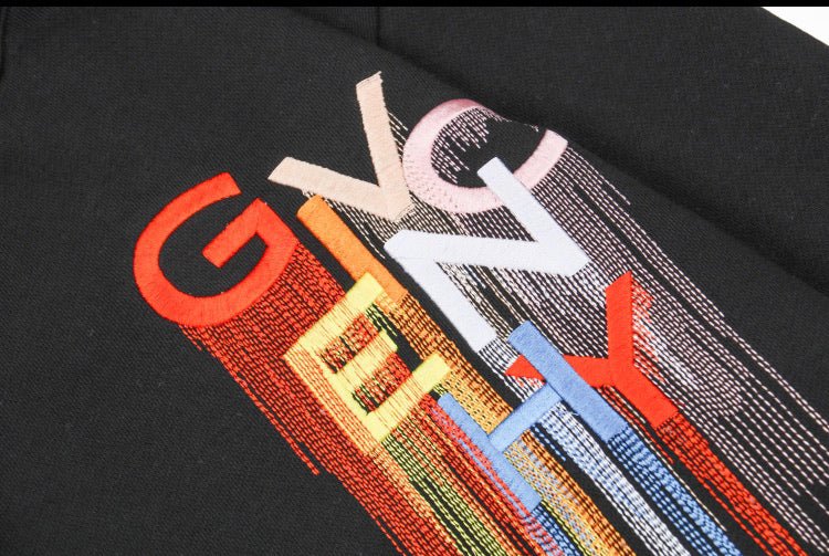 8B0CDCE4-5997-5881-3BF0-58FDFCD536EC