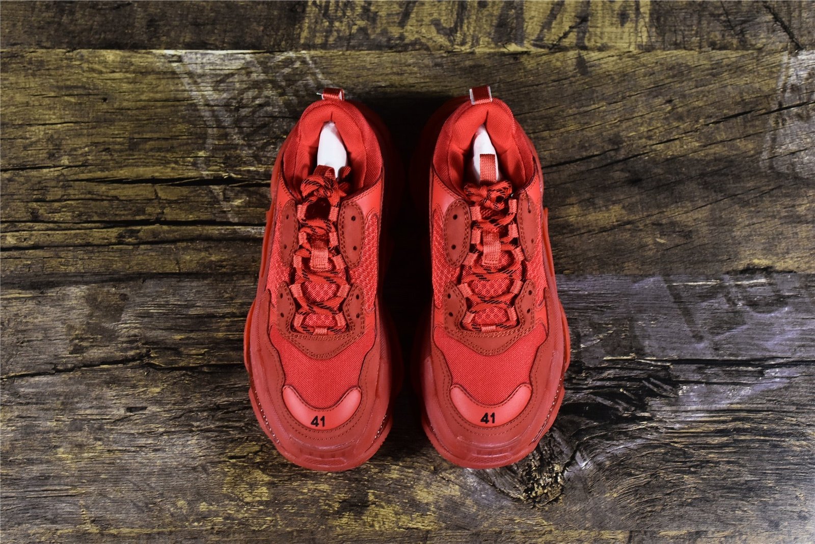 8FBBDE7D-73A3-C725-305B-AA2FA79025C9