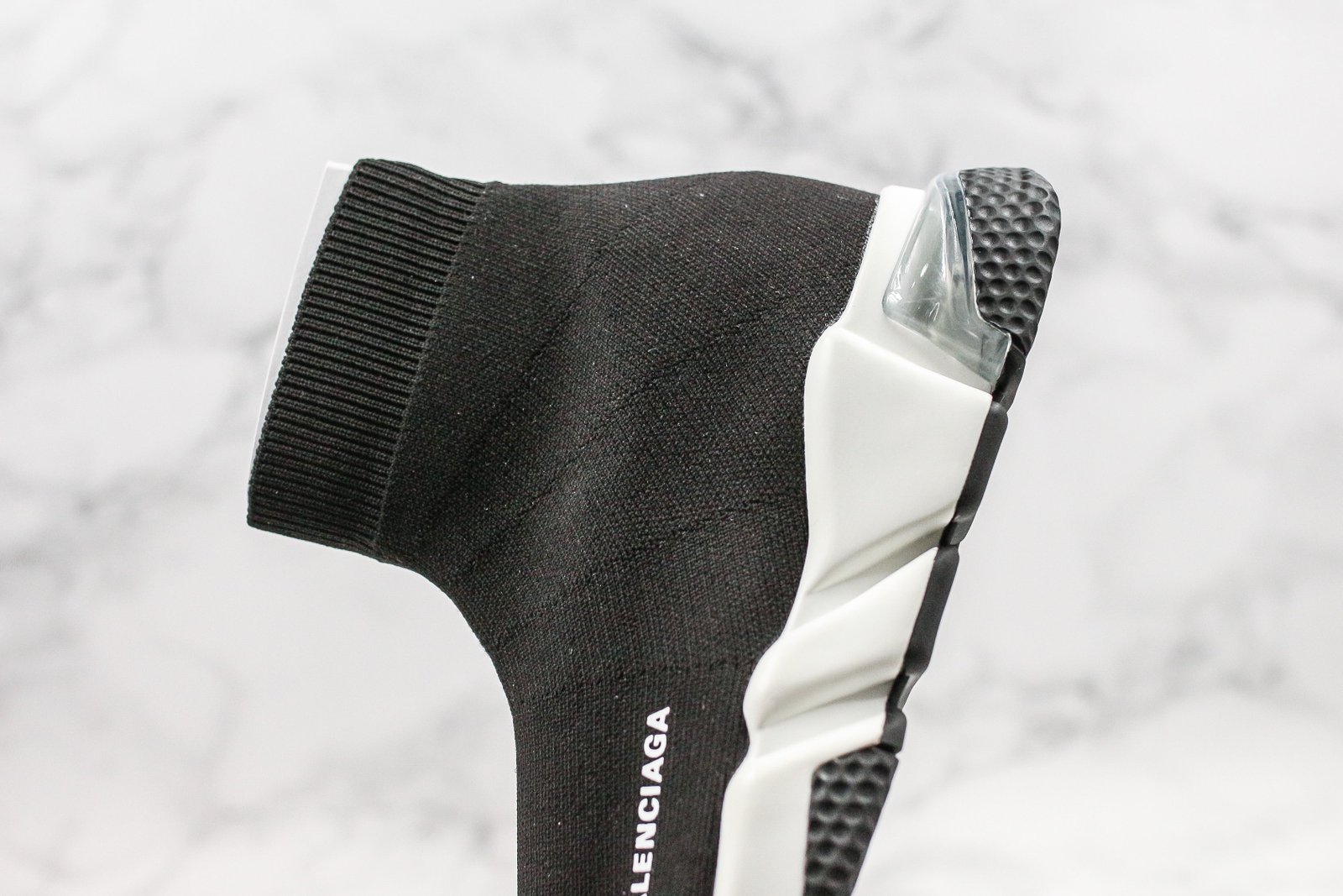 9A2E85A1-3889-84FB-B968-62D4051A0C7F