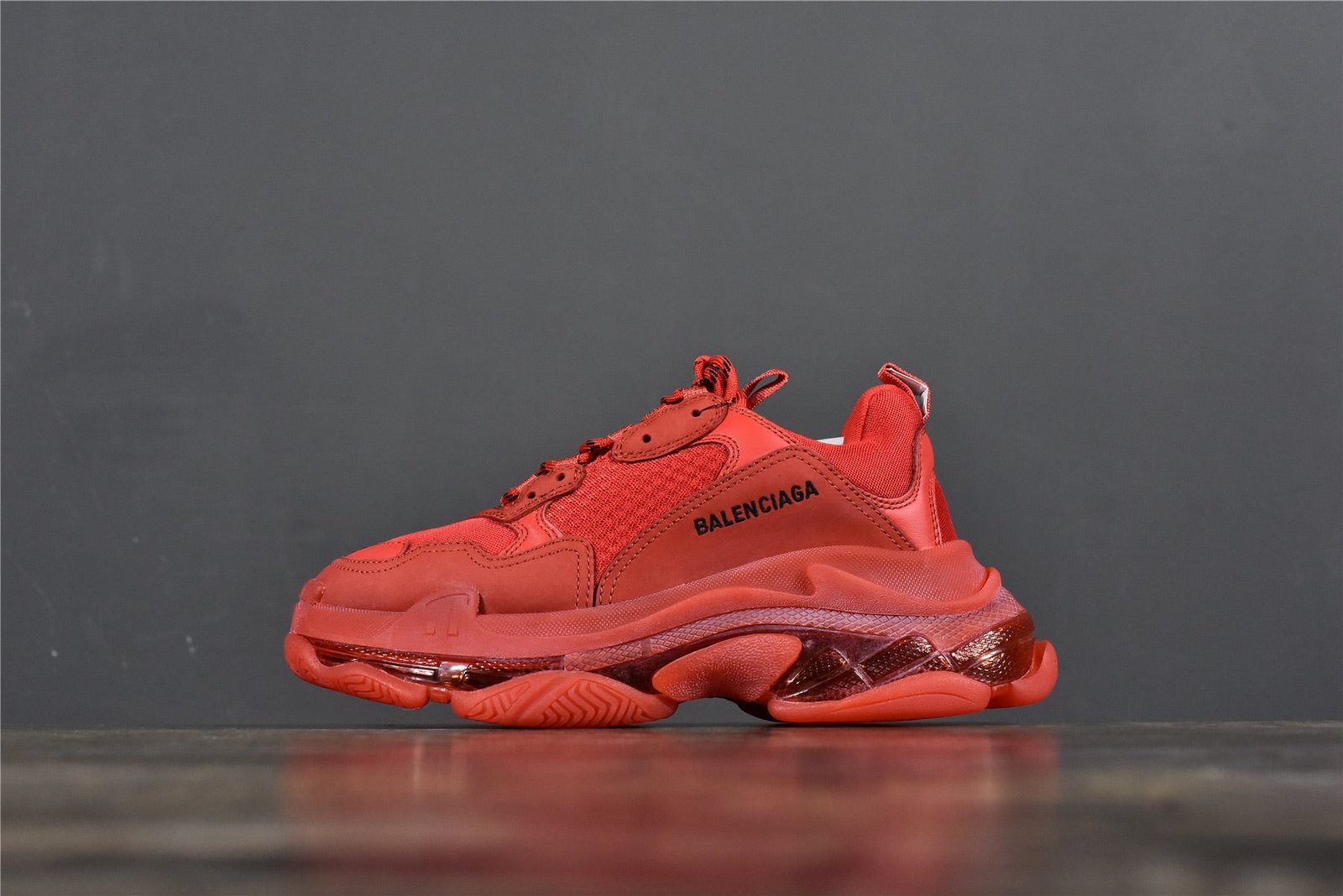 A6F1ECF4-684A-0388-9F40-24AF8CAFC55B