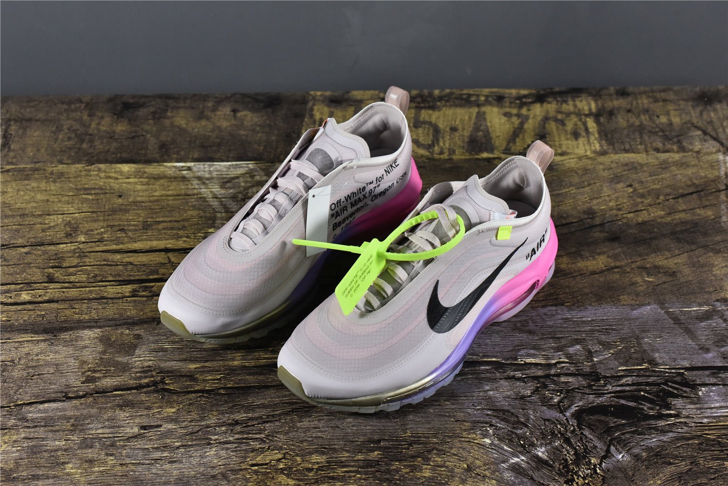 AB7A2ABF-B07C-F9A8-607F-8645614FB2F9