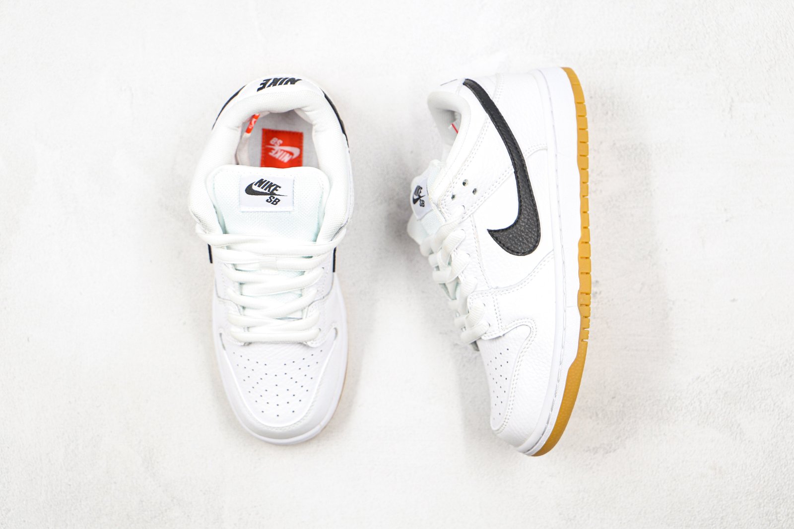 B3DDF926-515D-1CA0-FE1A-14FFD8475B67