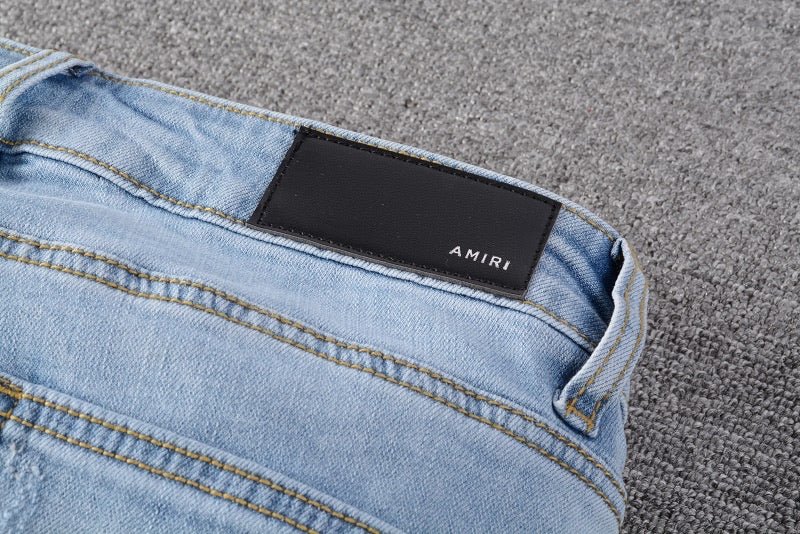 CE599E27-A94A-9054-9CC8-5D8C24ED2E4C