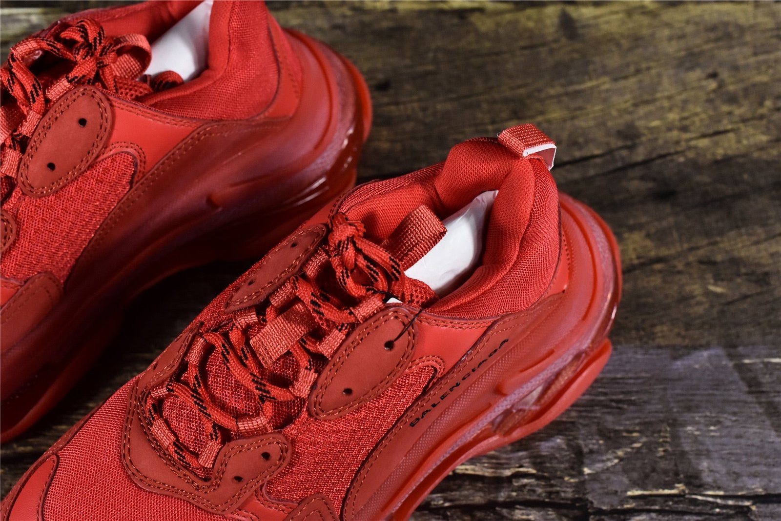 D663BD92-A33F-4F78-9560-5EF2DF53E0E3