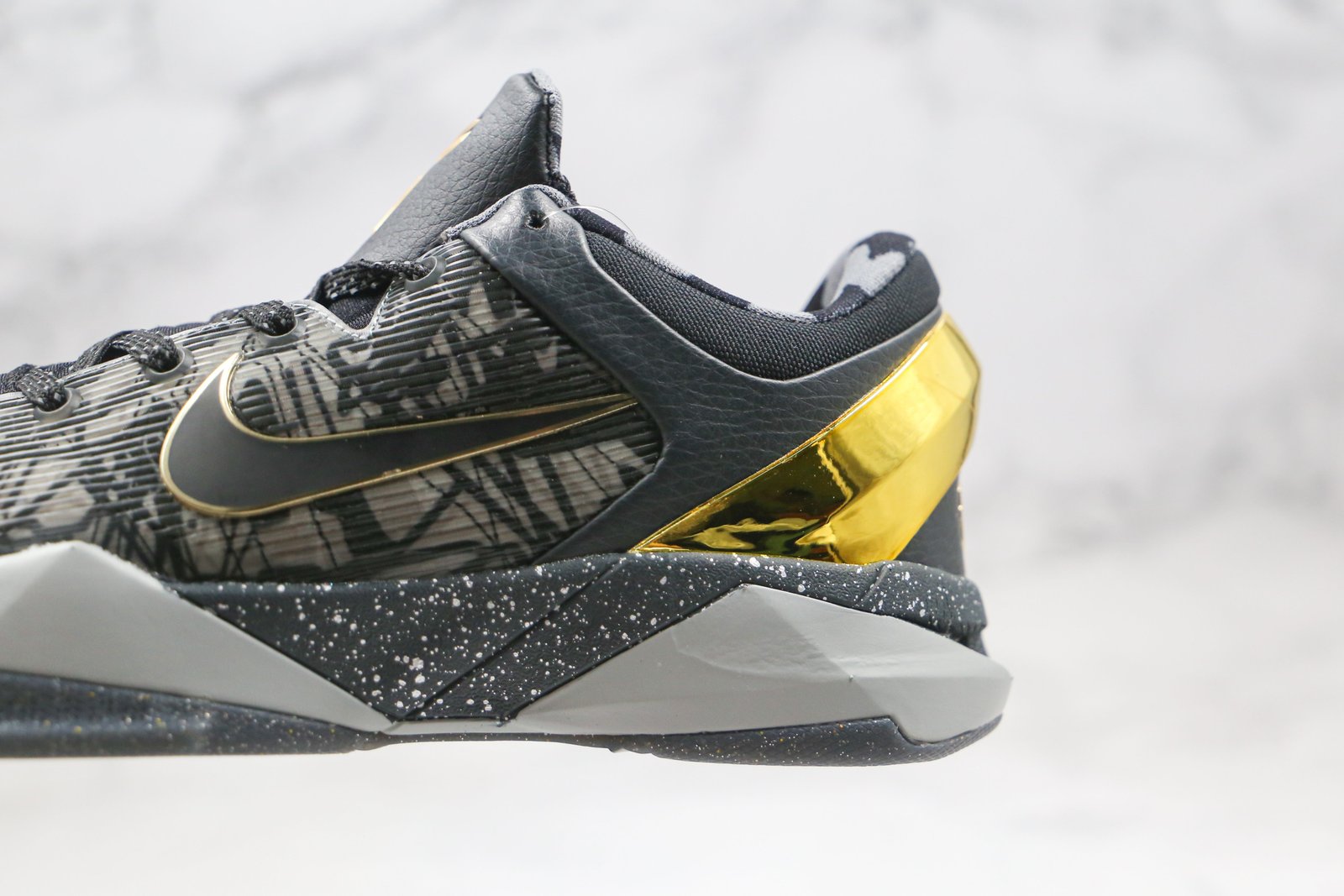 D7786EE2-DAF5-1489-8EA9-8BDAA314B369