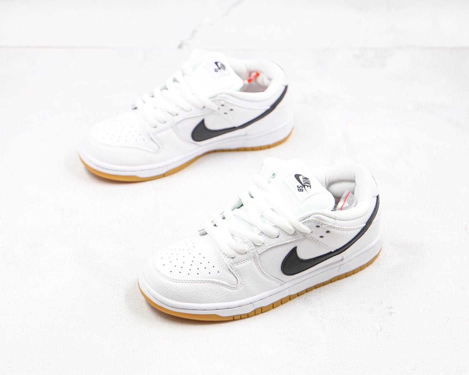 D7BBA984-9211-65CF-1FDC-6F3ACF7576A3