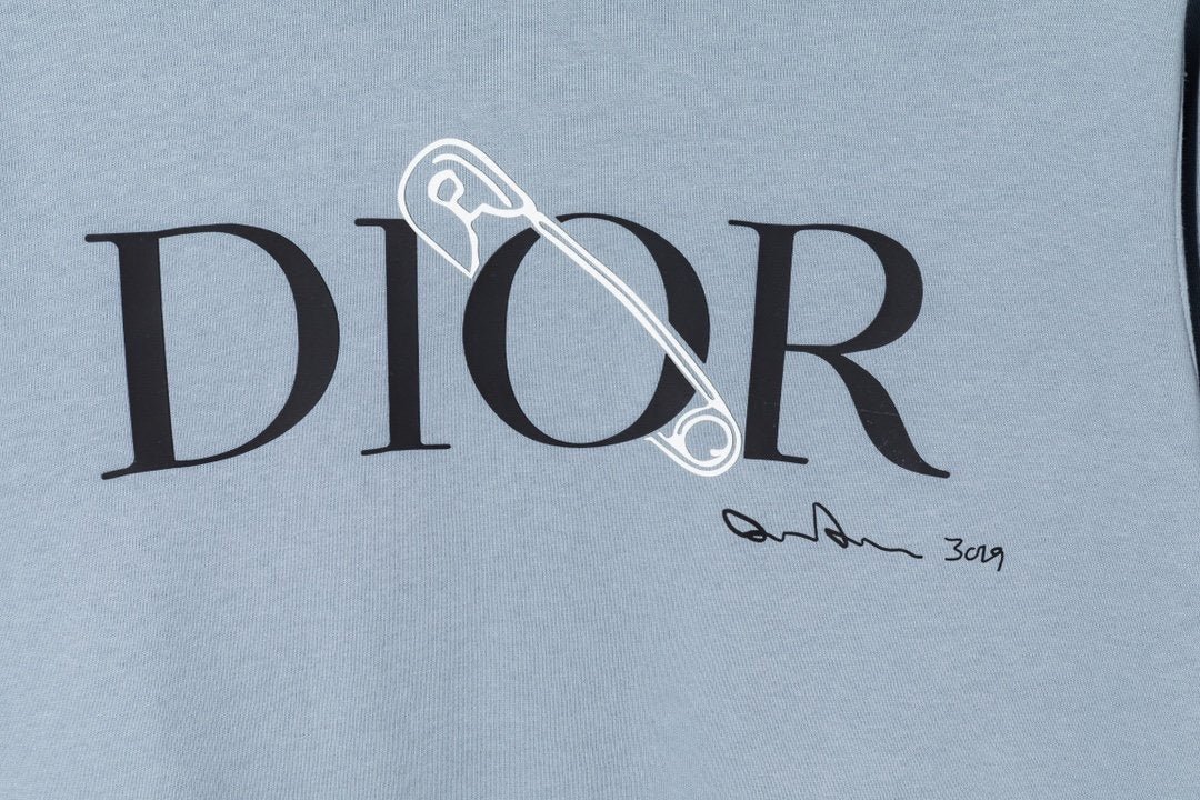 DC63F3AF-7BB6-8B8A-707F-BE25EC3DB2D2