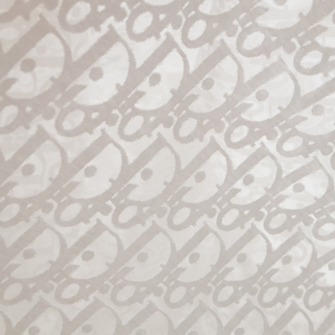 DFFD0CAD-496B-EDAD-A239-34B14F577E57