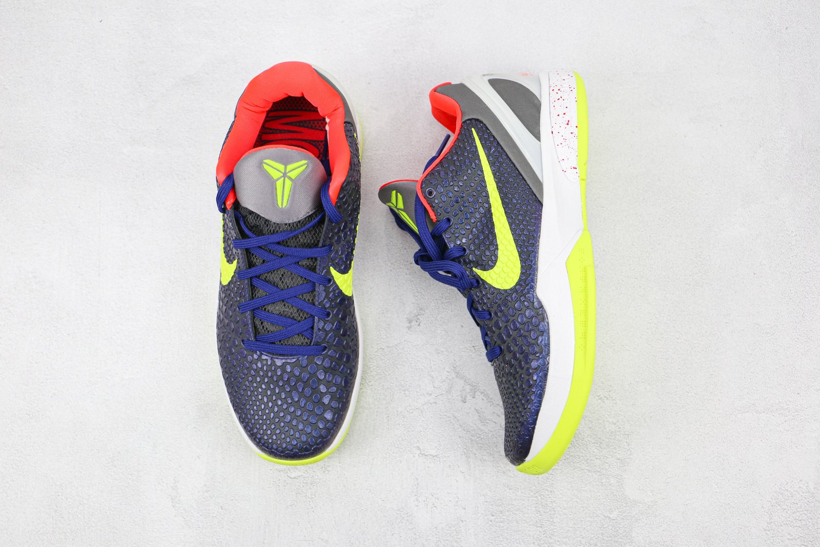 EDC0F684-AFD7-E75F-C3F2-7FC6D40264D8