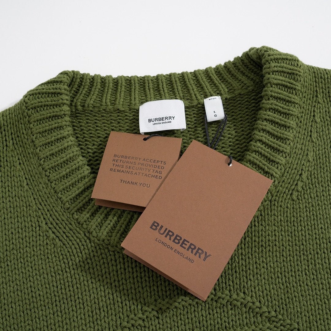 F69B5807-D4BD-0755-9DBA-BD32211D17A3