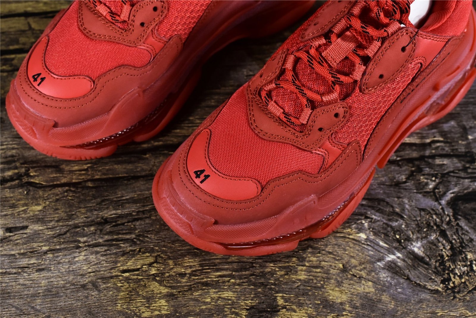 F69DA510-07A5-EA34-A591-60EDC440FA9D