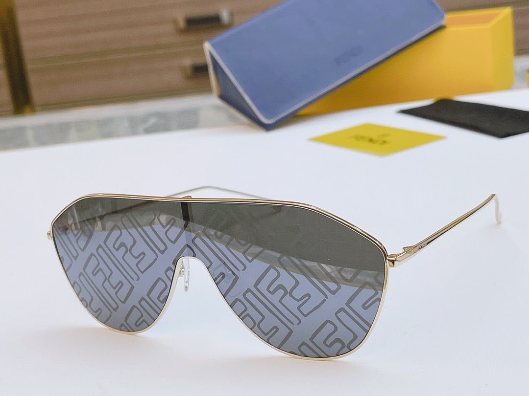 F8EA3136-93AF-9192-B0EB-755CC1A5BF5C